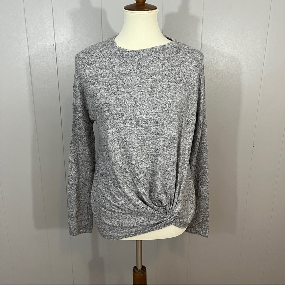 A new day small grey long sleeve w/ knot